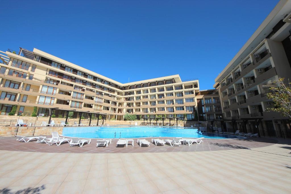Menada Luxor Apartments Sweti Wlas Exterior foto