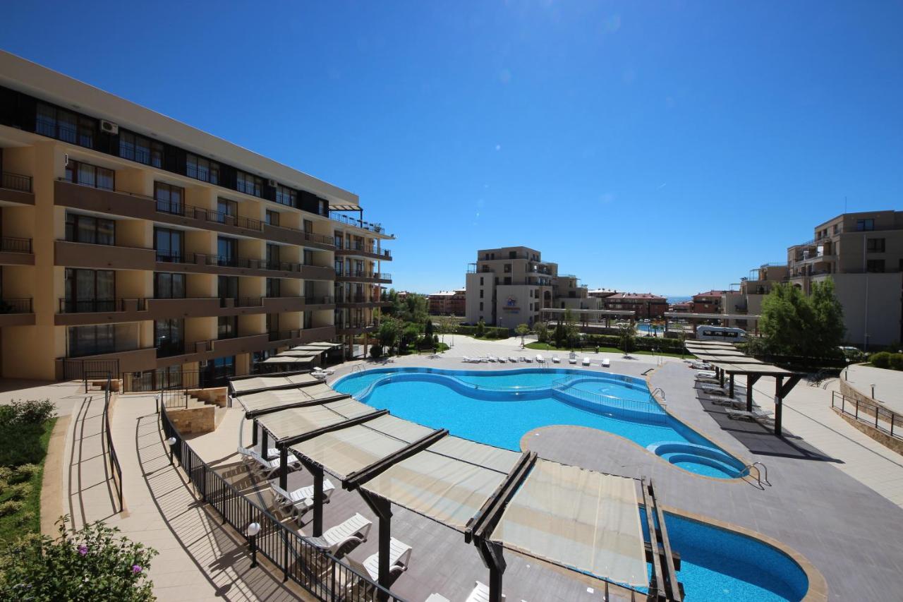 Menada Luxor Apartments Sweti Wlas Exterior foto
